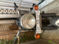 Black Royal Enfield Bullet 350