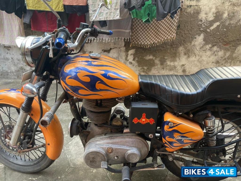 Royal Enfield Bullet 350