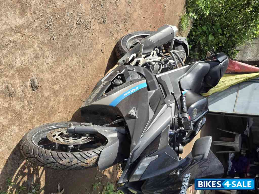 Yamaha YZF R15 V3