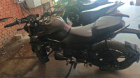 Black Hero Xtreme 125R Dual Channel ABS