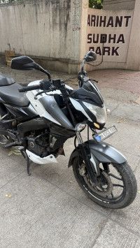 Bajaj Pulsar 200 NS