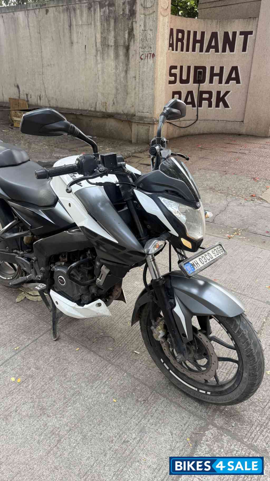 Bajaj Pulsar 200 NS