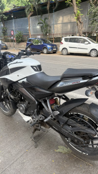 Bajaj Pulsar 200 NS