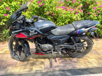 Black And Red Bajaj Pulsar 220F