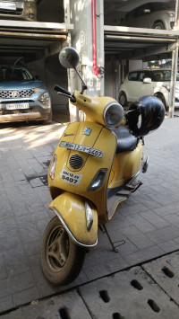 Vespa 125