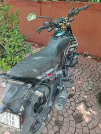 Bajaj Freedom 125 NG04 Disc LED