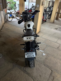 Triumph Scrambler 400 X