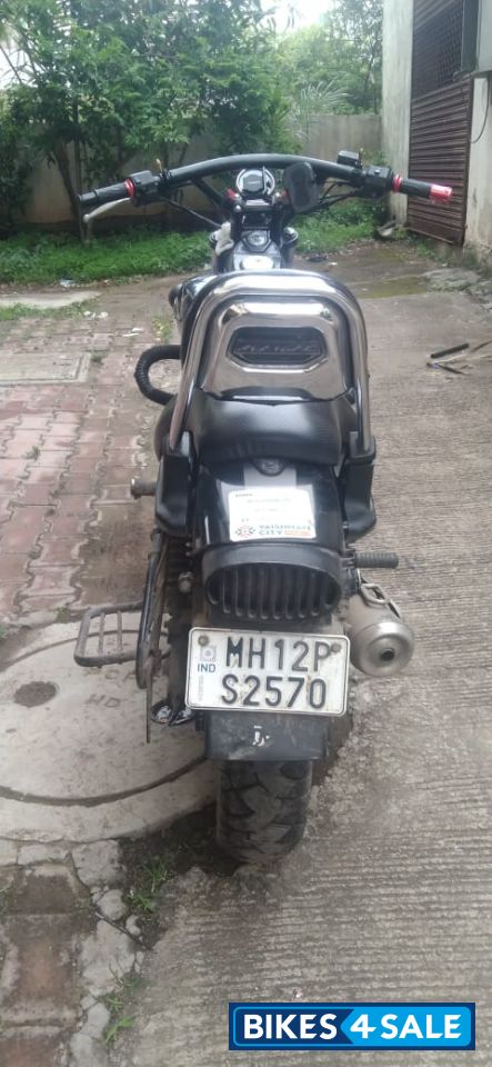 Bajaj Avenger Street 150