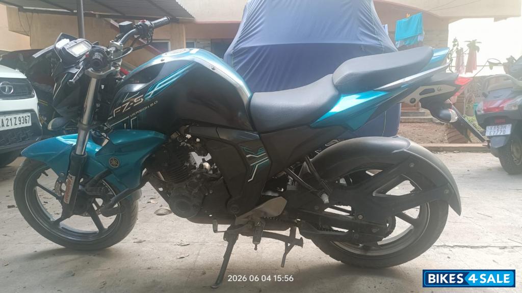Yamaha FZ-S FI V2
