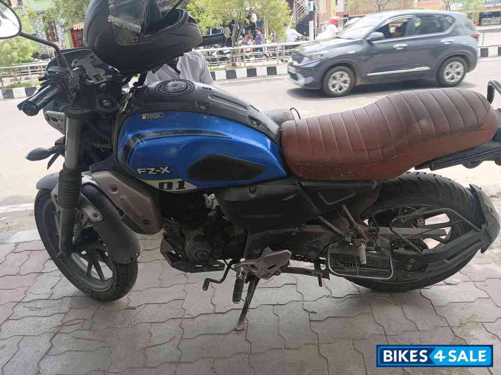 Blue Yamaha FZ-X