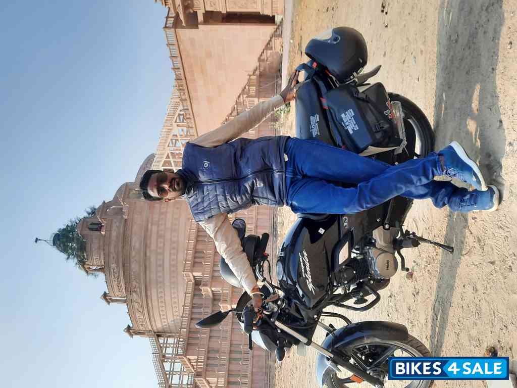 Black Hero Super Splendor