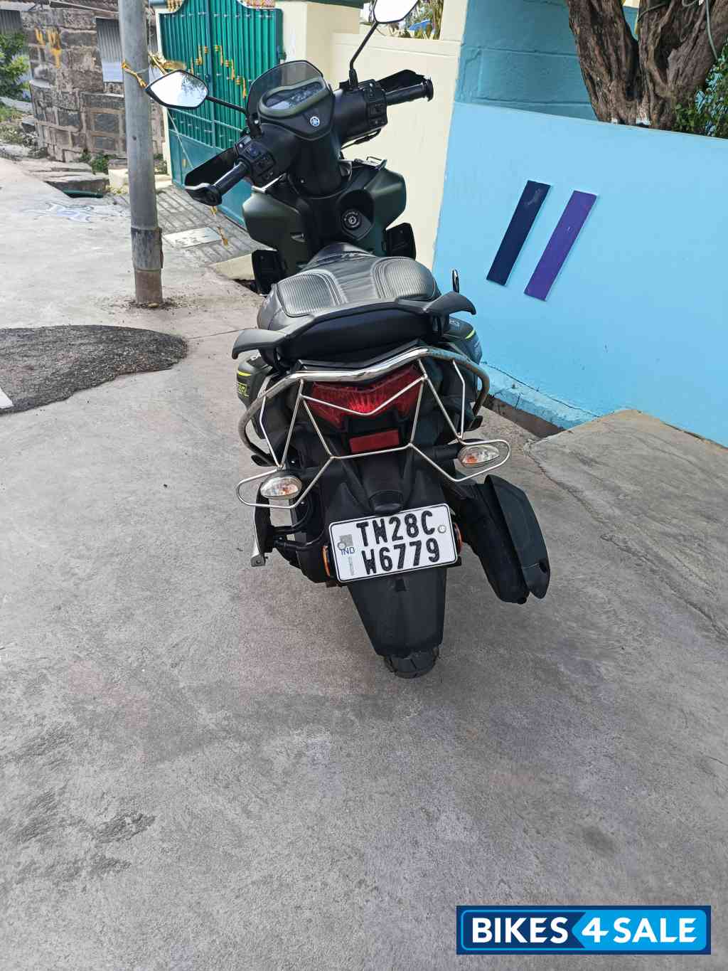 Cyber Green Yamaha Cygnus Ray ZR Street Rally Cyber Green Yamaha Cygnus Ray ZR Street Rally