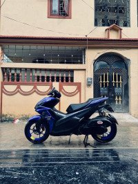 Blue Yamaha Aerox 155 Version S