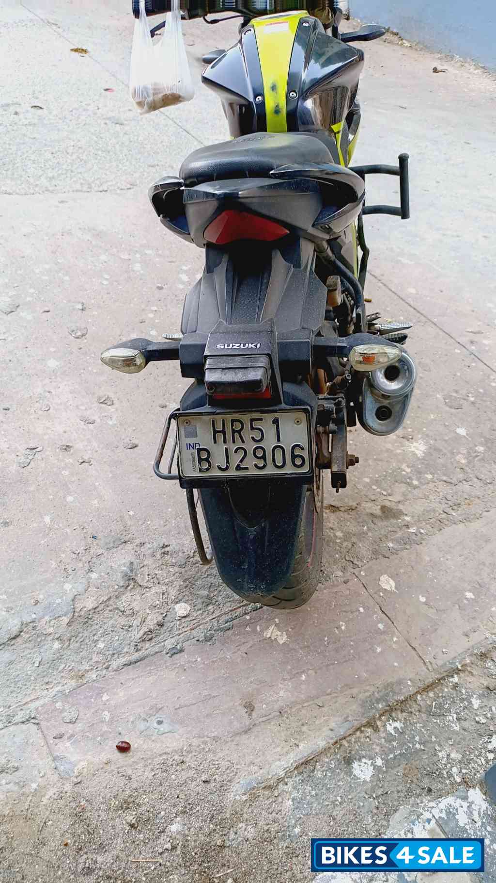 Green Black Suzuki Gixxer 150