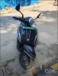 Bajaj Chetak Premium