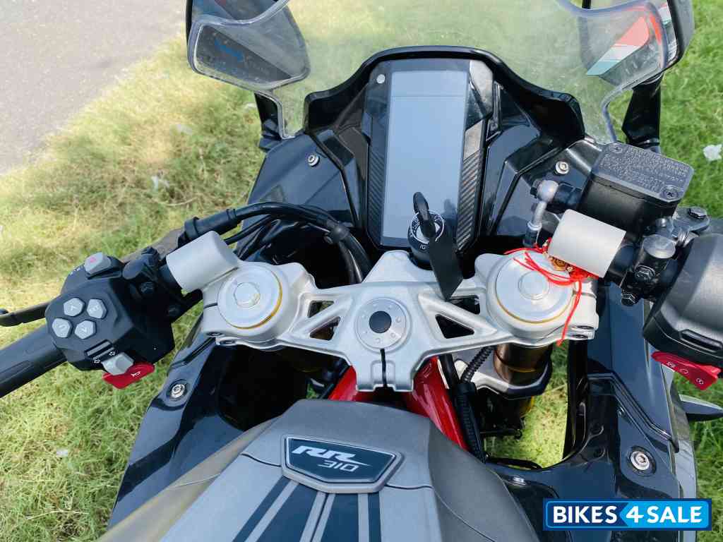 Titanium Black TVS Apache RR 310