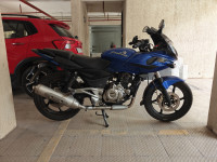 Blue Bajaj Pulsar 220F