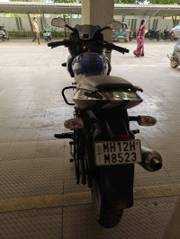 Blue Bajaj Pulsar 220F