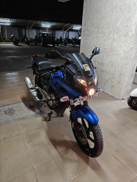 Blue Bajaj Pulsar 220F
