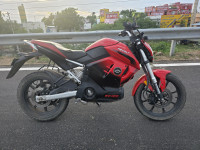 Red Revolt RV 400