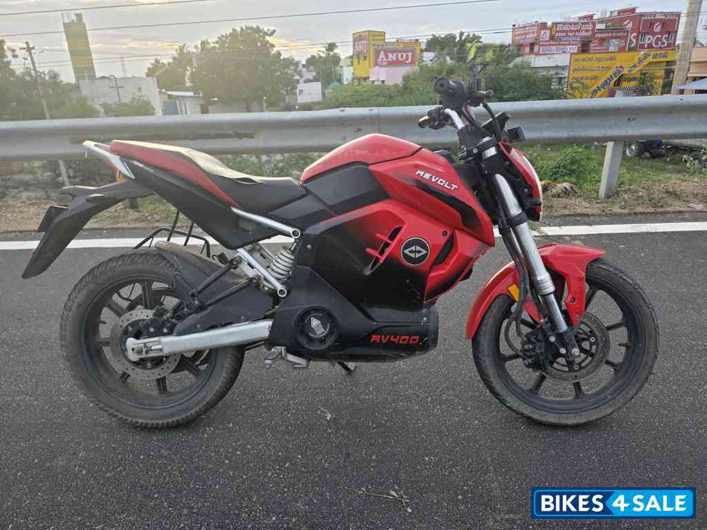 Red Revolt RV 400 Red Revolt RV 400