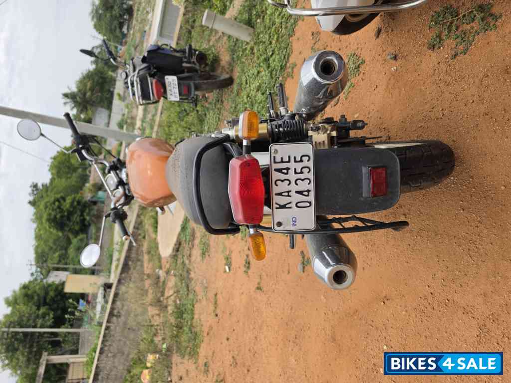 Orange Crush Royal Enfield Interceptor 650 Twin Orange Crush Royal Enfield Interceptor 650 Twin