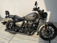 Royal Enfield Meteor 350 Stellar