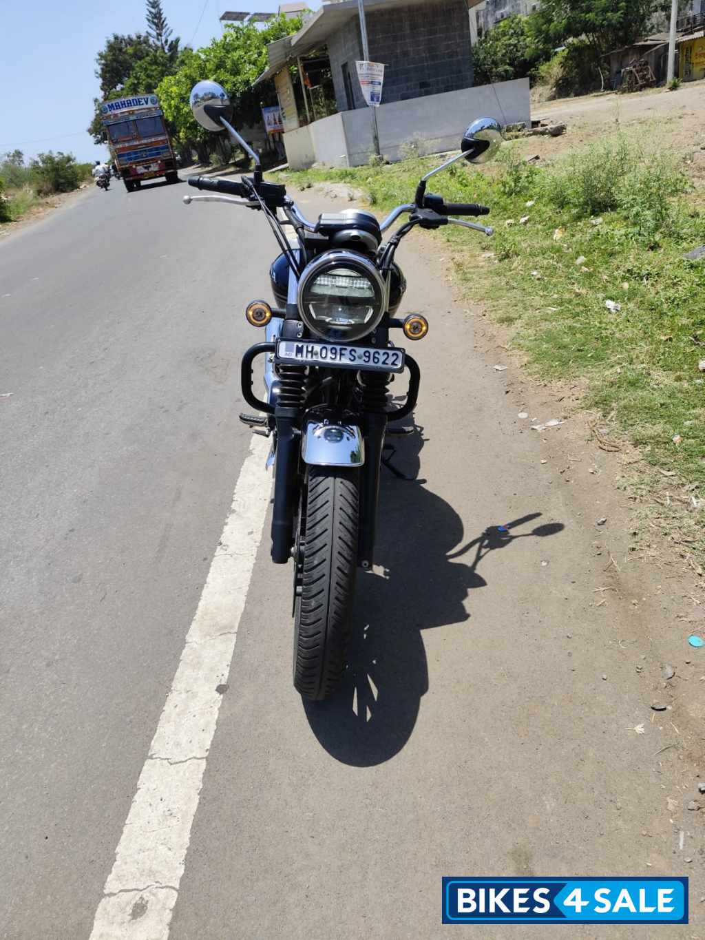 Honda CB350 DLX Pro