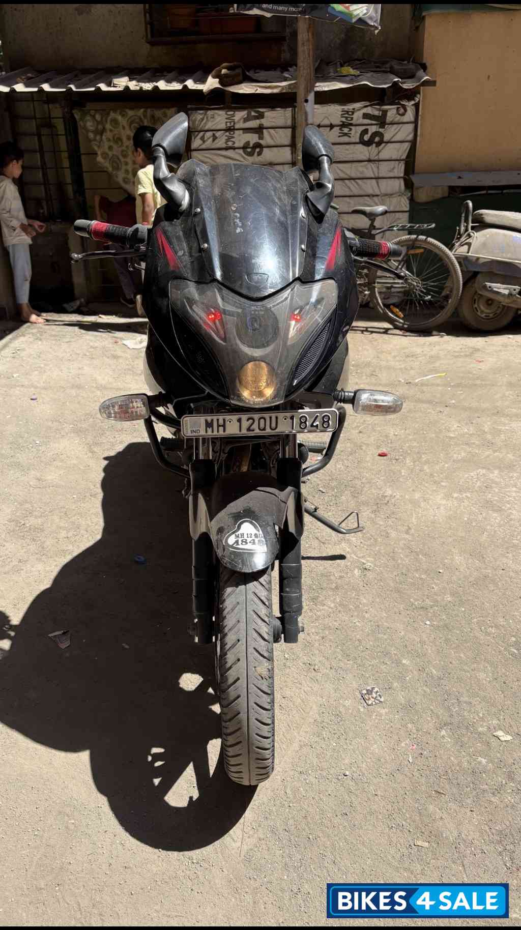 Bajaj Pulsar 220 DTSFi