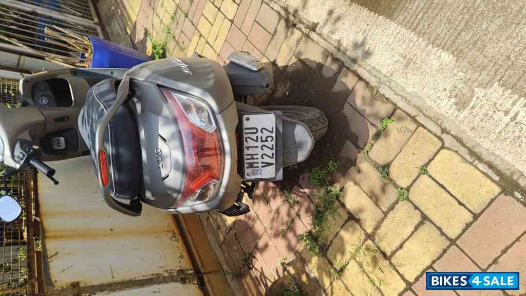 Gray TVS Jupiter 125