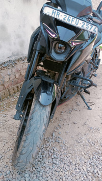 Black Bajaj Pulsar N250 Dual Channel ABS