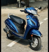 Blue Honda Activa 5G