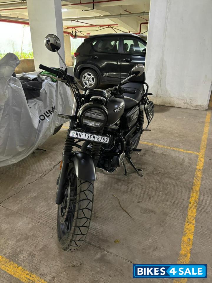 Grey Honda CB350RS Grey Honda CB350RS