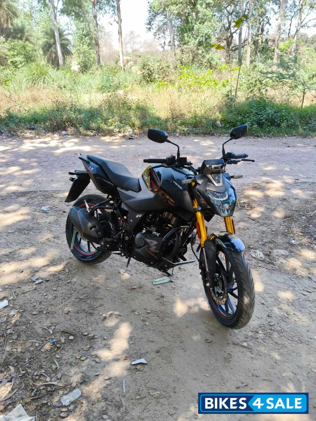 Hero Xtreme 160R 4V Standard Hero Xtreme 160R 4V Standard