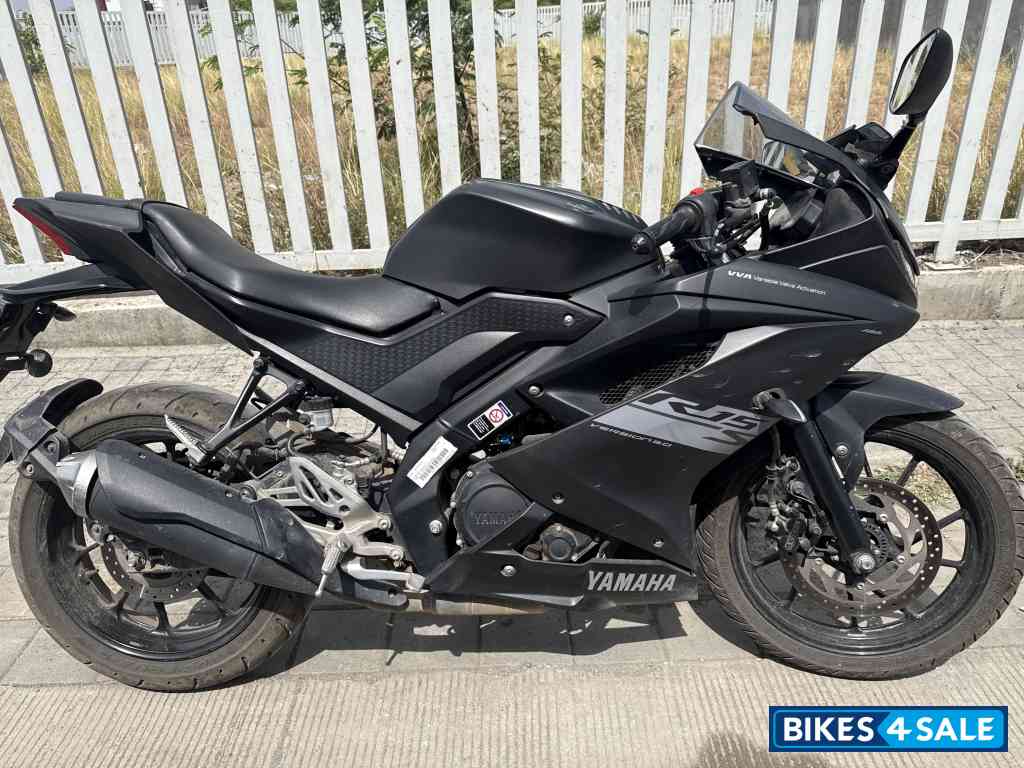Yamaha YZF R15 V3