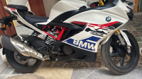 Polar White BMW G 310 RR