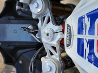Polar White BMW G 310 RR