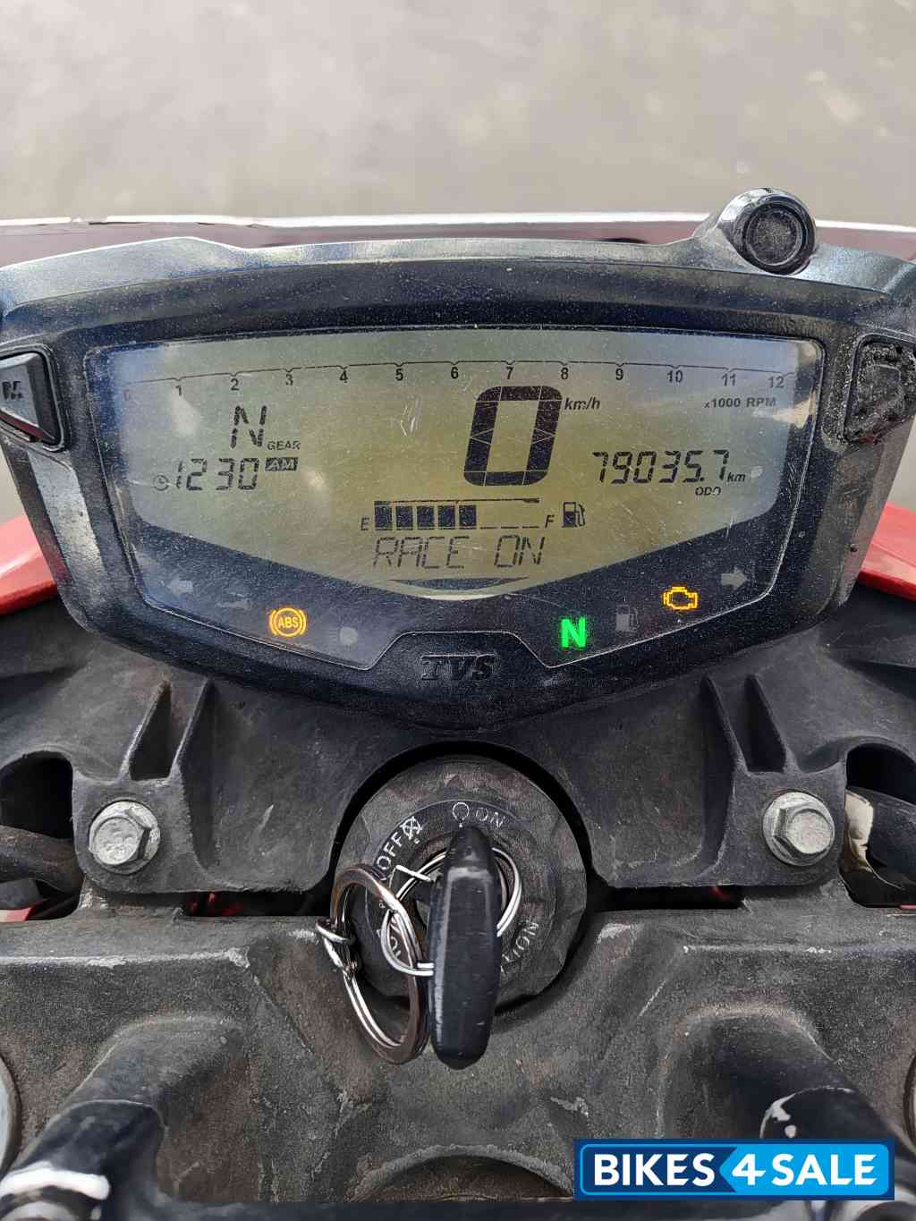 TVS Apache RTR 160 4V