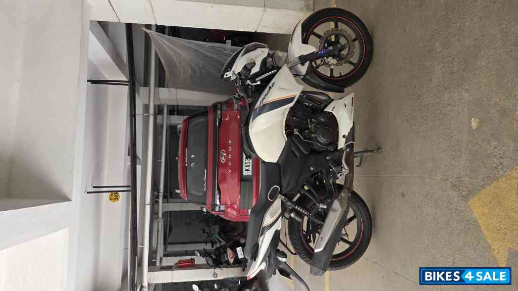 TVS Apache RTR 160