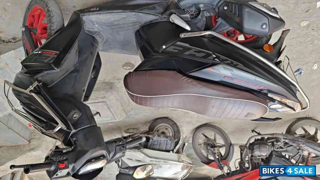 Black TVS NTORQ 125 Race XP Black TVS NTORQ 125 Race XP
