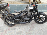 Jawa 42 Bobber Black Mirror