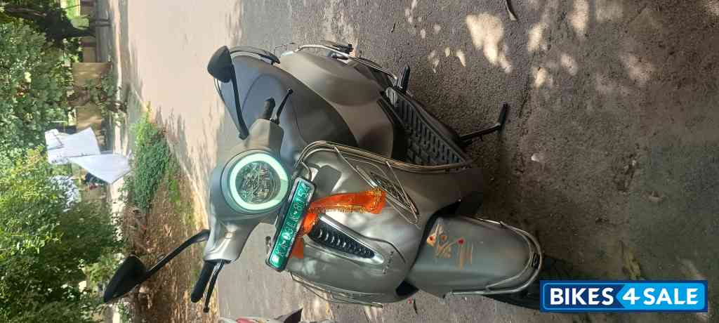Gray Bajaj Chetak 3503