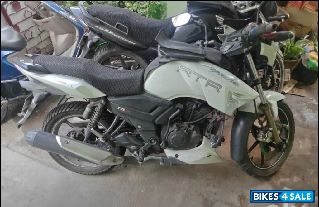 TVS Apache RTR 180