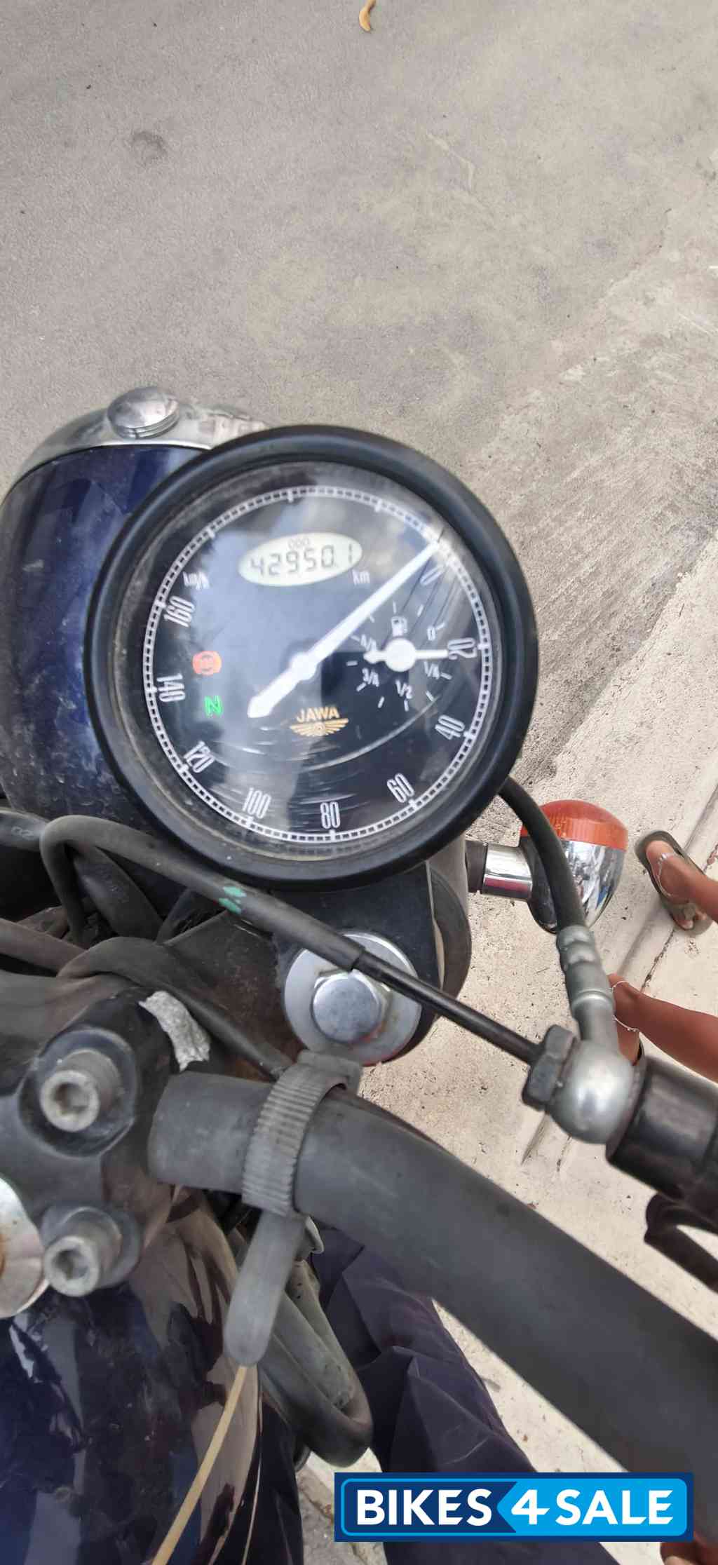 Jawa forty two
