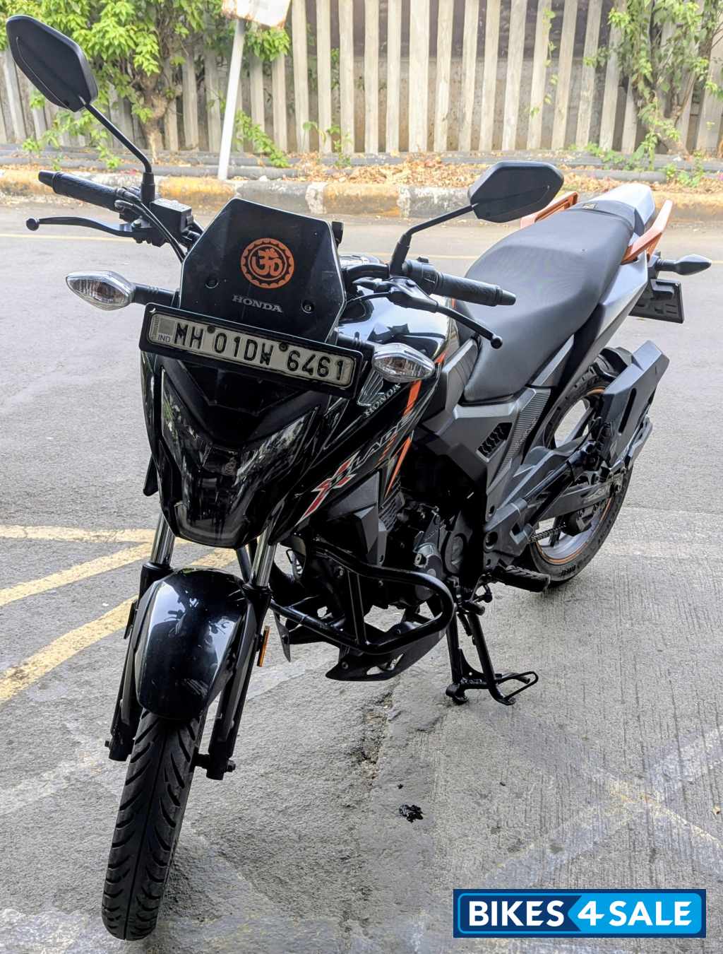 Black Honda XBlade BS6