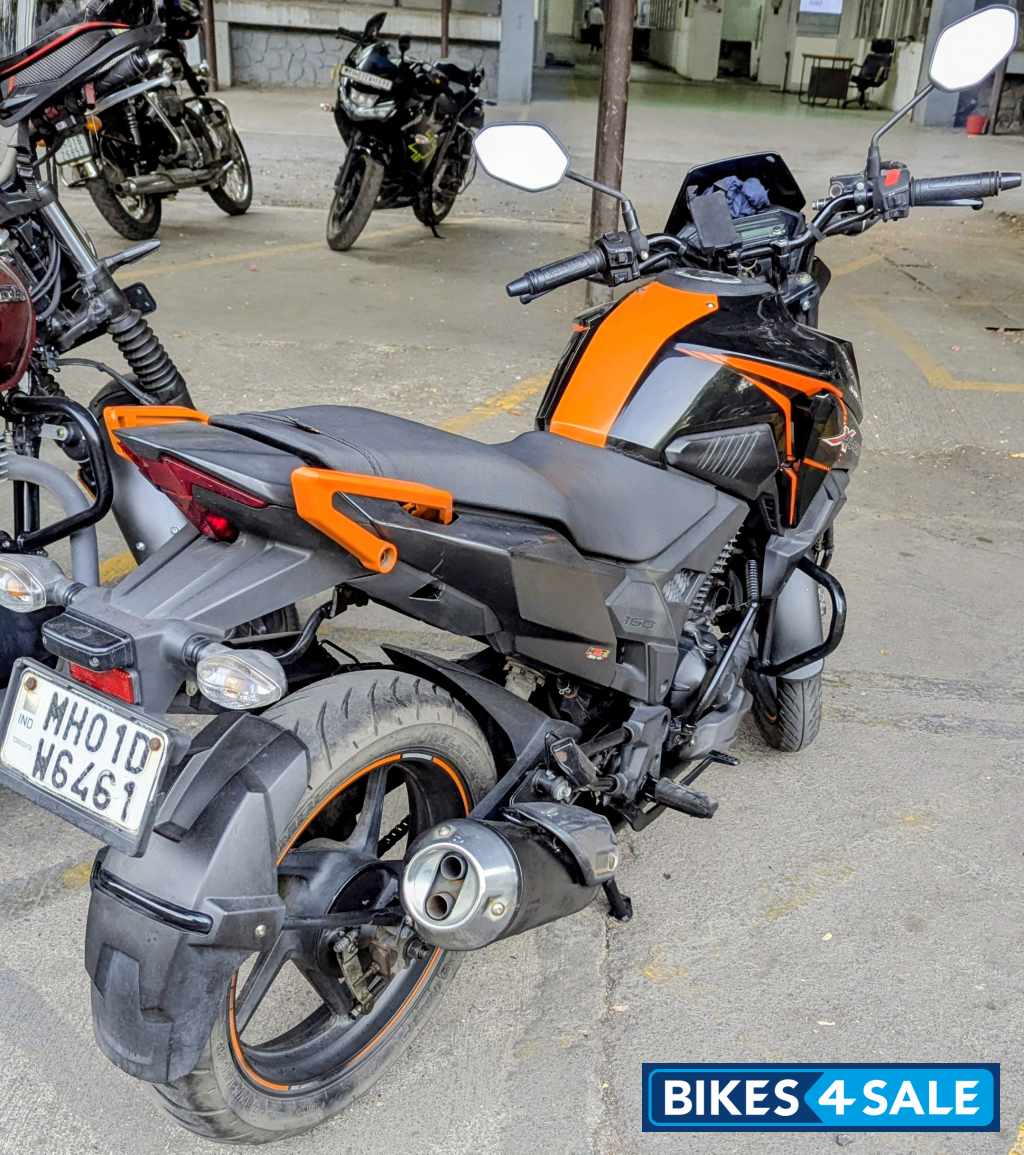 Black Honda XBlade BS6 Black Honda XBlade BS6