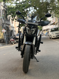 Bajaj Dominar 250 2022