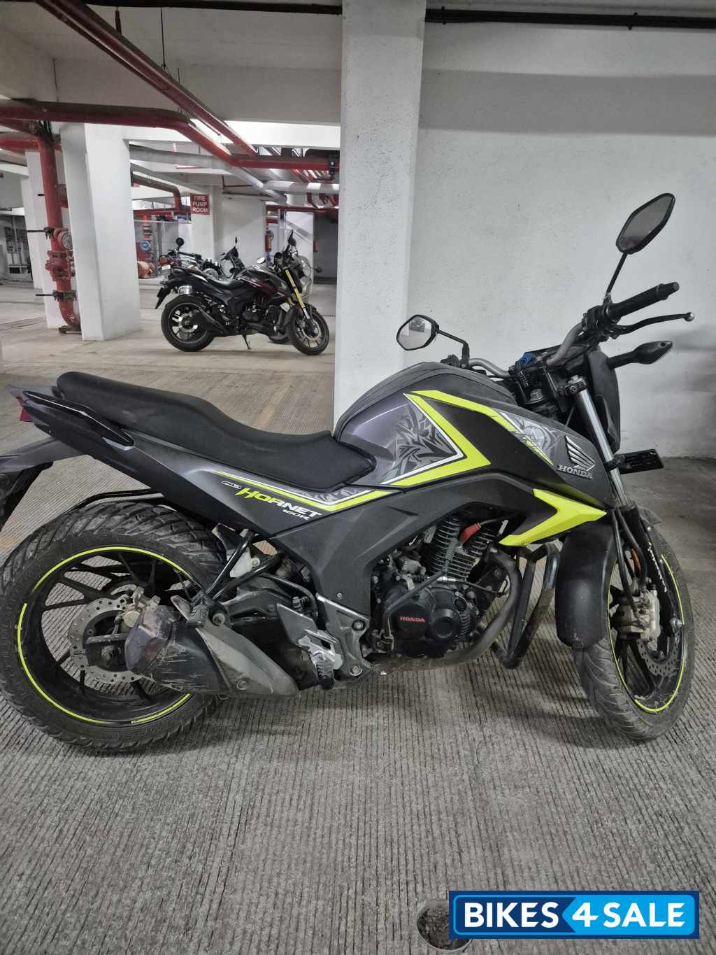 Honda CB Hornet 160R Honda CB Hornet 160R