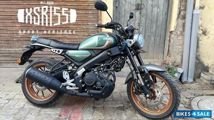 Green Yamaha XSR155