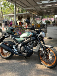 Green Yamaha XSR155